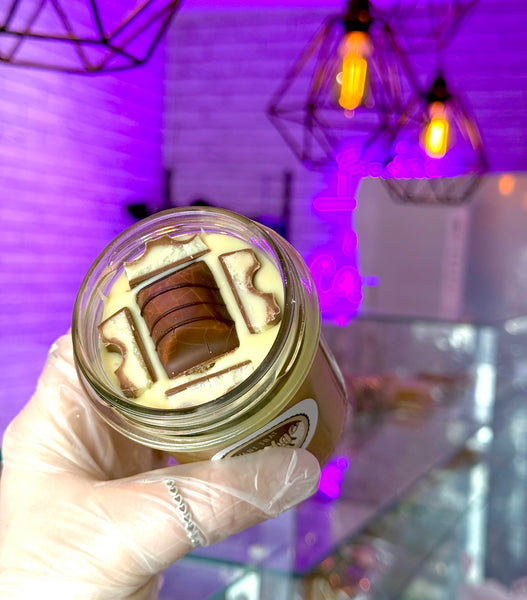 Core Blimey with Kinder Kream *Posted in 1-3 working days*