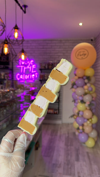 Fudge & Marshmallow Kebab *Posted in 1-3 working days*