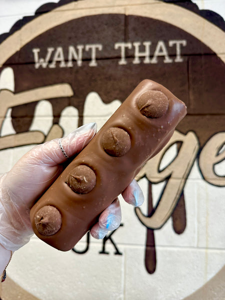 Rolled Fudge with Caramel *Posted in 1-3 working days*