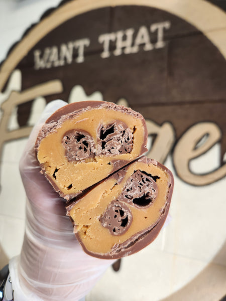 Rolled Fudge with Galaxy *Posted in 1-3 working days*