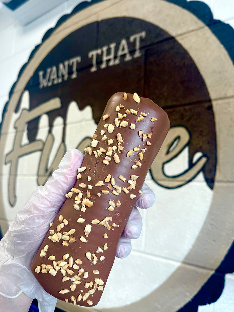 Rolled Fudge with Starbar *Posted in 1-3 working days*