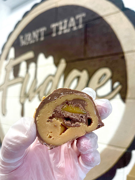 Rolled Fudge with Wispa Gold *Posted in 1-3 working days*