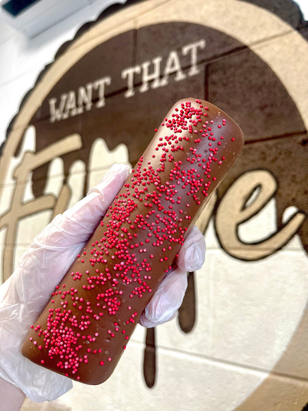 Rolled Fudge with KitKat Chunky *Posted in 1-3 working days*