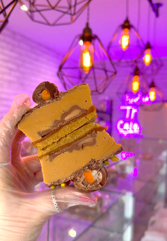 NEW Creme Egg Millionaire’s Layered Fudge *Posted in 1-4 working days*