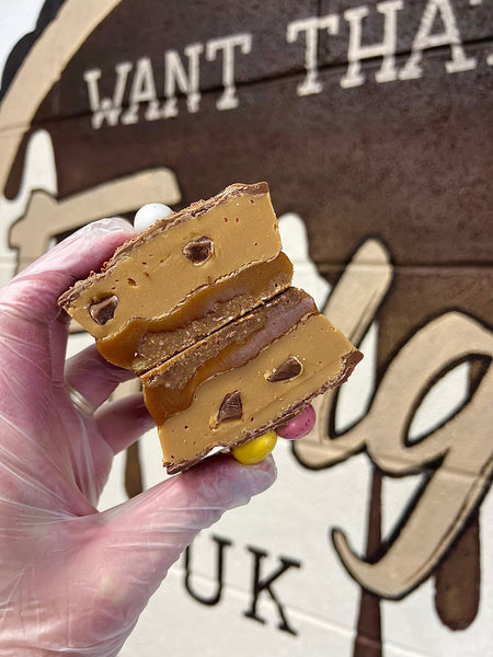 NEW Mini Egg Millionaire’s Layered Fudge *Posted in 1-4 working days*