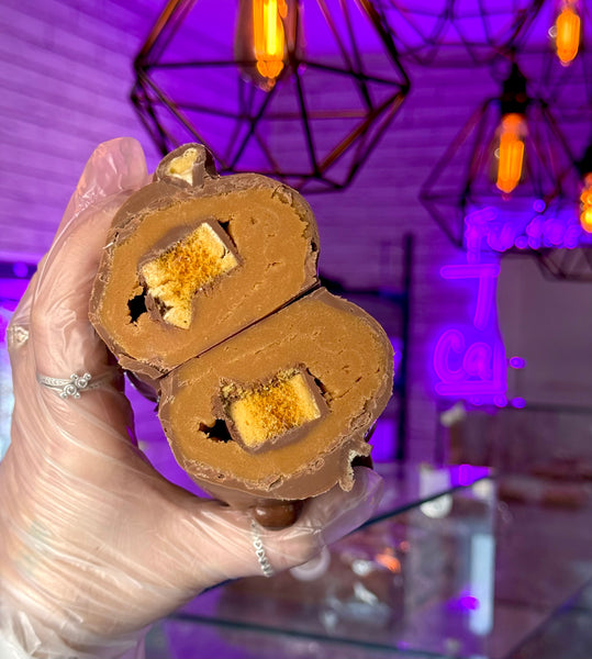 Rolled Fudge with Crunchie *Posted in 1-2 working days*