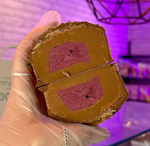 Black Forest Fudge Wheel *DO NOT ORDER FOR XMAS YET* *Posted in 1-3 working days*