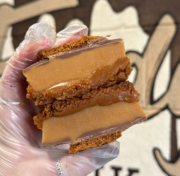 NEW Biscoff Millionaire’s Layered Fudge *PLACE XMAS ORDERS FROM DEC 7TH 9AM*