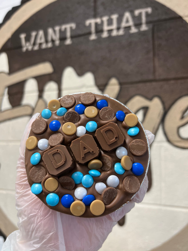 Fathers Day Fudge Pies - Caramel Filling *Allow 1-4 working days for dispatch*