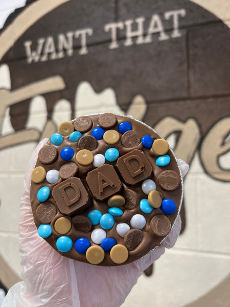 Fathers Day Fudge Pies - Caramel Filling *Allow 1-4 working days for dispatch*