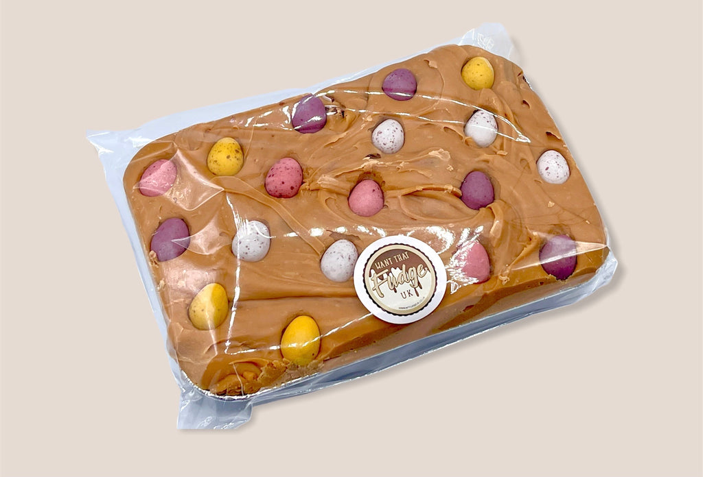 Vanilla Fudge with Mini Chocolate Eggs Sharing Tray *Posted in 1-2 working days*